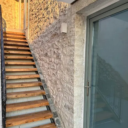 White Stone Himarë